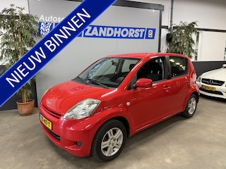Daihatsu Sirion 2 1.3-16V Prestige // Airco // LM Velgen