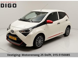 Toyota Aygo 1.0 VVT-i CORAL RED PACK 1e EIG. GARANTIE 7-2030* AIRCO. CARPLAY NAVI.PRIVACY GLASS. COMFORT PACK.100% OH