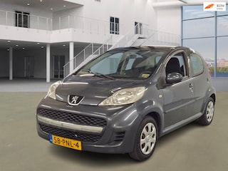 Peugeot 107 1.0-12V XS