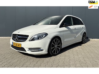Mercedes-Benz B-klasse 180 Ambition Automaat Airco Trekhaak