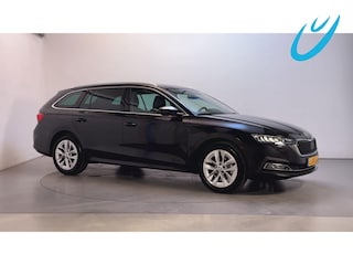 Skoda Octavia Combi 1.0 TSI 110pk Style Stoelverwarming Virtual Cockpit Navigatie App-Connect