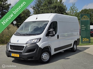 Peugeot Boxer Bestel 333 2.2 BlueHDi 140 L2H2 Premium