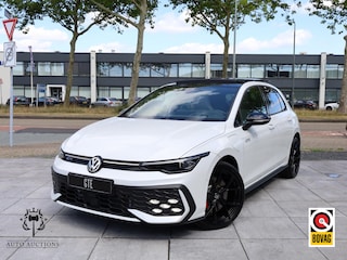 Volkswagen Golf GTE 1.5 eHybrid 272PK | Panodak | Leer | Black Style | Garantie 2030 | Head-up | Stoel Ventilatie | Memory | 19"Inch |