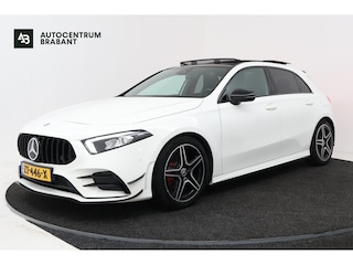 Mercedes-Benz A-klasse 180 Business Solution AMG (PANORAMADAK, STOELVERWARMING, SFEERVERLICHTING, CAMERA, PARKEERSENSOREN)