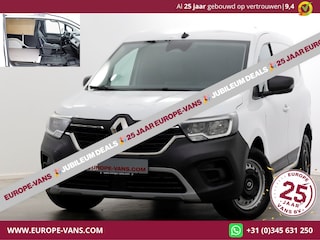 Renault Kangoo 1.3 TCe 130pk Petrol automatic French registration 03-2022