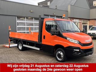 Iveco Daily 35C15 2.3 375 Trekhaak 3500kg Laadklep 500kg Navigatie Open laadbak Pick-up Euro 6 Bpm vrij Bakwagen p-up 136pk 1e eigenaar Dealer onderhouden