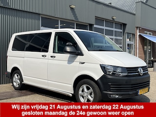 Volkswagen Transporter Kombi 2.0 TDI 150 PK DSG Automaat L1H1 BTW en BPM vrij Auro 6 Airco Camera Cruise control PDC Trekhaak 2e eigenaar Marge Personenbus Combi Tourer Groepsvervoer Ideaal voor ombouw naar Camper 9 persoons 8 persoons