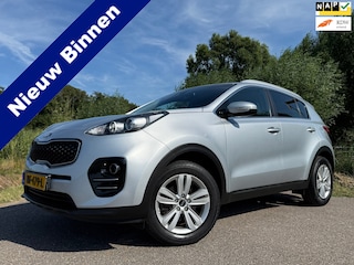 Kia Sportage 1.6 GDI DynamicLine | Camera | Apple CarPlay/Android Auto | LKAS | Clima | Navi | 17" Velgen | PDC | Cruise | LED |