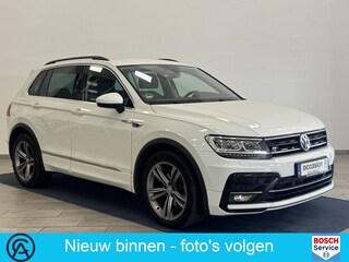 Volkswagen Tiguan 1.5 TSI R-LINE / FULL LED / NAVI /