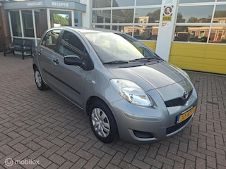 Toyota Yaris 1.0 VVTi Acces