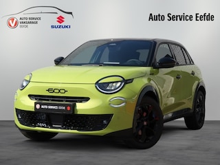 Fiat 600 1.2 Hybrid Sport | Alcantara | Stoelverwarming | Navigatie | Camera
