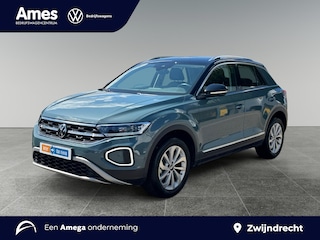 Volkswagen T-Roc 1.0 110pk TSI Life Edition Parkeerassistent (Park Assist) | Adaptive Cruise Control | Climatronic', 2-zone