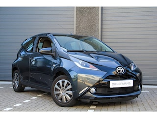 Toyota Aygo 1.0 VVT-i x | 5 deurs | Camera | Airco | Electro Grey | MEER FOTOS VOLGEN