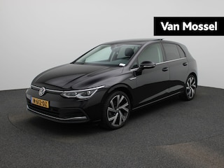 Volkswagen Golf 1.5 eTSI Style
