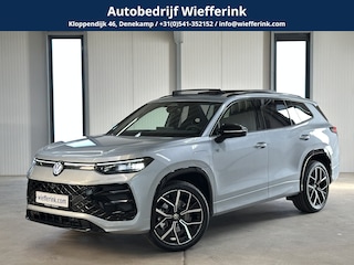 Volkswagen Tayron 1.5 eHybrid R-Line Edition 272pk | Groot scherm | Trekhaak | Pano | 360 camera | Black-style | Head-up | IQ-Light | Massage
