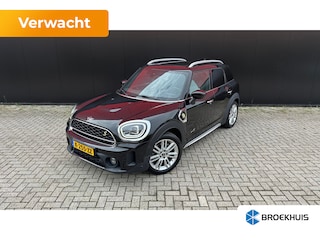Mini Countryman 1.5 Cooper S E ALL4 Chili | Dealer onderhouden | Panoramadak | Sportstoelen | Navigatie | Stoelverwarming| Achterbank in delen neerklapbaar | Airco (automatisch) | Centrale deurvergrendeling met afstandsbediening