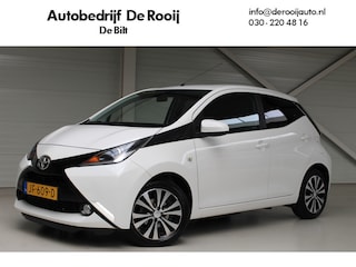 Toyota Aygo 1.0 VVT-i x-sport 5-drs | Airco | Camera | All Season banden