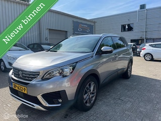 Peugeot 5008 1.2 PureTech Blue Lease Executive 7 pers.