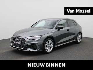 Audi A3 Sportback 35 TFSI S tronic S line | APPLE CARPLAY | ANDROID AUTO | HEAD-UP DISPLAY | STOELVERWARMING | PARKEERSENSOREN | LED VERLICHTING | GETINTE RUITEN | ELEKTRISCH VERSTELBARE VOORSTOEL | LICHTMETALEN VELGEN | CRUISE CONTROL |