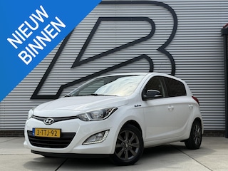 Hyundai i20 1.2i Go! 2e Eigenaar|Cruise|Dealer Onderhouden|Airco|PDC|Trekhaak|Elek Ramen|LM Velgen|N.A.P.|APK tot 5-2027