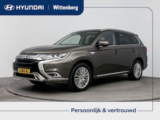 Mitsubishi Outlander 2.4 PHEV INTENSE+ | PLUG-IN HYBRID | AUTOMAAT | ELEKTRISCH SCHUIFKANTELDAK | CLIMA | CRUISE ADAPT. | 360 CAMERA | I-KEY | NAVI | STOELVERWARMING | 18'' LM VELGEN |