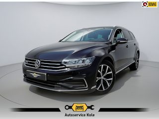 Volkswagen Passat Variant 1.4 TSI PHEV GTE * Trekhaak * Memory * Camera * Head-up Display *