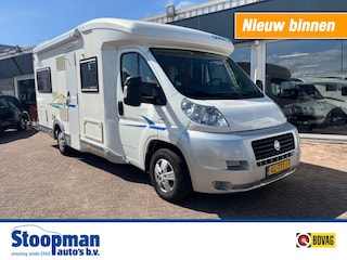 Chausson Flash Fietsenr. Luifel 2+2 slaappl. Distr. '26