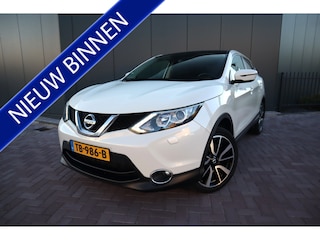 Nissan Qashqai 1.2 Connect Edition Automaat Navigatie Camera Stoelverwarming Trekhaak. Etc.