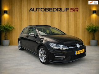 Volkswagen Golf 1.4 TSI Highline Business R-Line Pano! Massage! Camera! Stoelverw! Pdc!