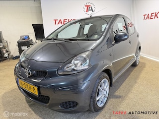 Toyota Aygo 1.0-12V Now AIRCO/5DRS/CARPLAY/APK/NAP/2EIG