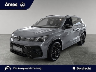 Volkswagen Tiguan 1.5 eHybrid R-Line Edition 204PK | Panoramadak | Trekhaak | 360 Graden camera |