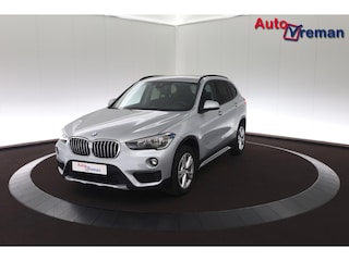 BMW X1 sDrive18i X line Aut -Leder/Camera/18"-
