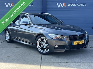 BMW 3-serie Touring 320i Executive / M-SPORT / NL-AUTO / GROOT NAVI!