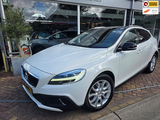 Volvo V40 1.5 T3 Polar+ Luxury,mooie uitvoering,panorama
