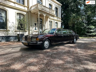 Rolls-Royce Silver Spur 6.8 limousine