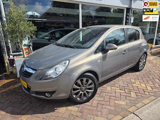 Opel Corsa 1.2-16V '111' Edition,lage km
