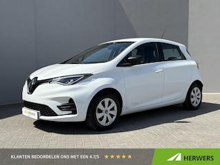 Renault Zoe R110 Life 52 kWh / SOH 90,79% / Koop accu / Airco / Warmtepomp / Navigatie via Apple Carplay Android / All Season banden /