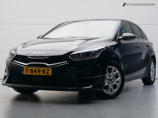 Kia Ceed 1.5 T-GDi MHEV DynamicLine Sport (APPLE CARPLAY,LED VERLICHTING,CAMERA,ADAPTIVE CRUISE,CLIMATE,TREKHAAK,LANE ASSIST)