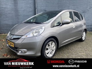 Honda Jazz Hybrid 1.4 i-VTEC 102pk Automaat Elegance | Panoramadak | Cruisecontrol | Climatecontrol |