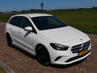 Mercedes-Benz B-klasse 200d AUT. AC | EX POLITIE MARGE AUTO |