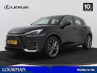 Lexus LBX Elegant 2WD Advanced Pack | Lederen bekleding | Stoel+stuurverwarming | Mark Levinson | 360 Camera | Parkeersensoren voor+achter met Assistent | full-led koplampen | Head-up display | LED Verlichting Adaptive |