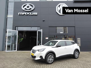Peugeot 2008 EV Active Pack 50 kWh Stoel verwarming | Navigatie | All season banden | Camera achter | Bianc Okenite |
