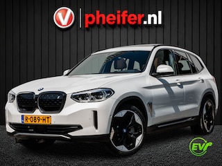 BMW iX3 High Executive 80 kWh SOH 97% Trekhaak/ Elek. panoramadak/ Harman-Kardon/ 360 camera/ Adapt. cruise