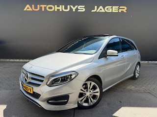 Mercedes-Benz B-klasse 180 Ambition Automaat Panoramadak Leer Sensoren navi