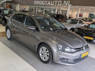 Volkswagen Golf 1.0 TSI Connected Series Airco, Cruise Control, Stuurbekrachtiging