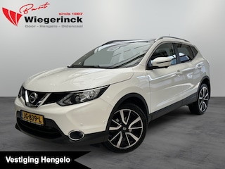 Nissan Qashqai 1.2 Connect Edition [ ALL-SEASON BANDEN I PANORAMADAK I STOELVERWARMING ]