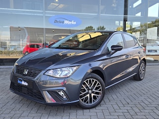 Seat Ibiza 1.0 TSI | Navi | Airco | 1ste eigenaar | Pdc | Netjes onderhouden Interesse, Proefrit? Bel of app met: 06-24 28 28 42