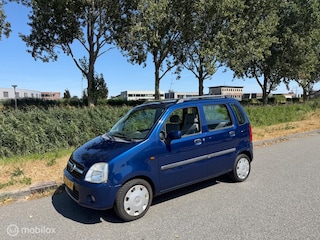 Opel Agila 1.2-16V Temptation