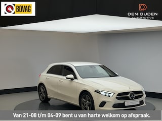 Mercedes-Benz A-klasse 200 Business Solution | 18 '' AMG wielen | Burmerster sound | Sportstoelen verw met leer | cam achter