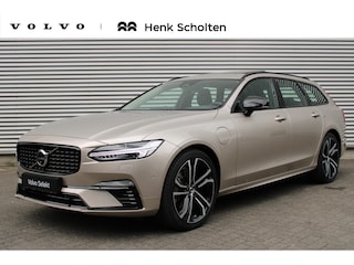 Volvo V90 2.0 T8 Plug-in hybrid AWD Ultra Dark Luchtvering | Bowers & Wilkins Audiosysteem | Lichtmetalen Velgen 20"| Kunstlederen Interieurdelen | Rondomzicht Camera | Elektrisch Glazen Panorama-Dak | Head-up Display | Electronic Climate Controle | Massagefunctie Voorstoelen | VerwarmdeGeventileerde Voorstoelen | Stuurwiel Verwarmend | Achterbank Verwarmd | Google Navigatiesysteem Full Map |Gelaagde Zijruiten | Semi Elektrische Trekhaak